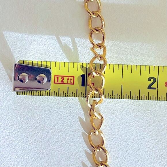 Vtg 54" CROWN TRIFARI Chain Link Necklace Gold Tone Spring Closure - Picture 4 of 6